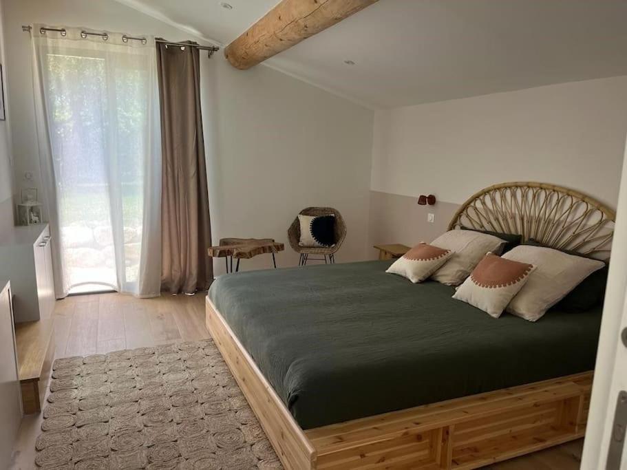 Villa Des Jacinthes Tarascon Bagian luar foto
